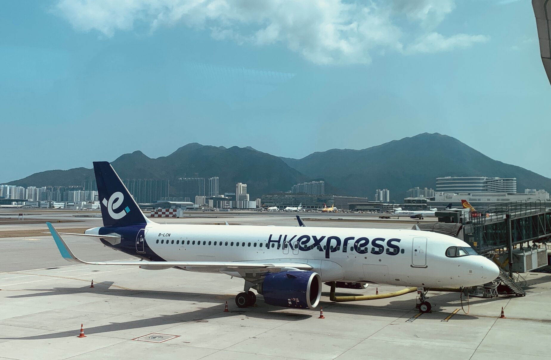 香港エクスプレス機内持ち込みルール｜厳しい？サイズ・評判【体験談】